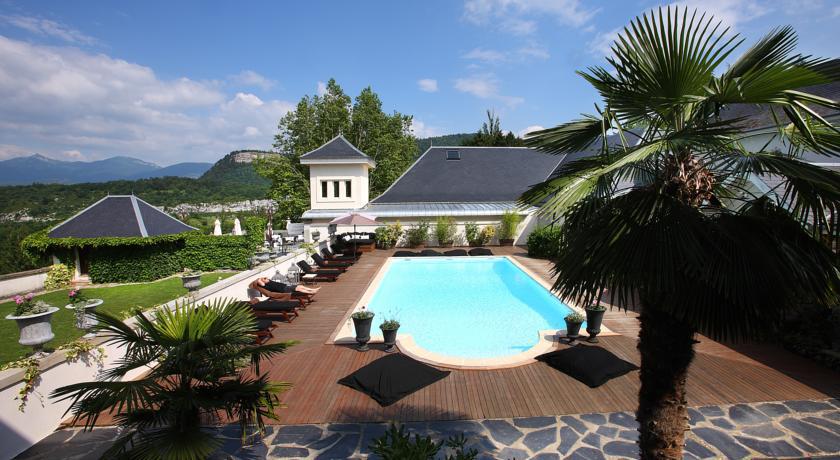 Les Saints Peres Hotel Montagnole Luaran gambar